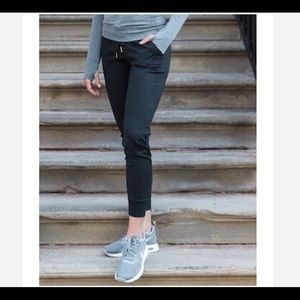 Zyia active black unwind jogger XS